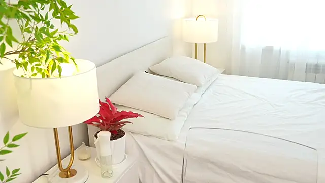 Peopleneedlove144 online show from 4, 3, 2026