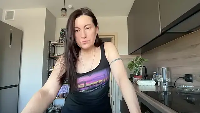 Snapshot of jainesummer chatting on 21, 4, 2026 jainesummer online show from 21, 4, 2026