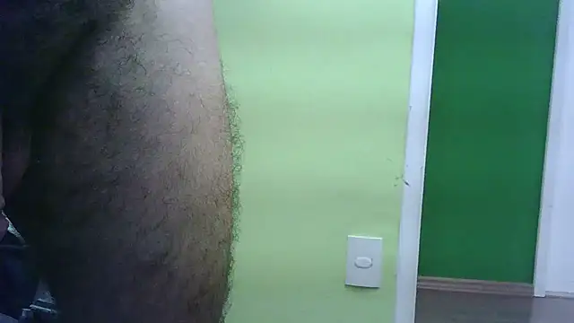 Snapshot of loganwolverine02 chatting on 11, 2, 2025 loganwolverine02 online show from 11, 2, 2025