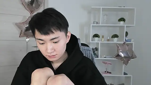 Miram Yu online show from 6, 12, 2024