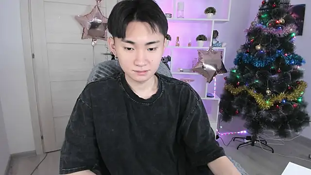 Miram Yu online show from 26, 12, 2024