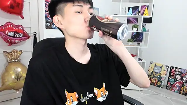 Snapshot of Miram_Yu chatting on 17, 6, 2026 Miram Yu online show from 17, 6, 2026
