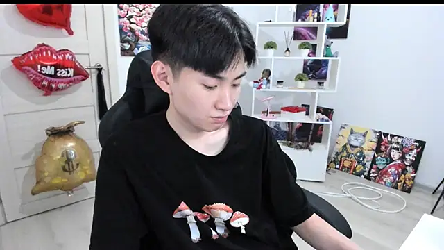 Snapshot of Miram_Yu chatting on 26, 7, 2026 Miram Yu online show from 26, 7, 2026