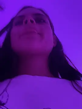 HannaRhodes online show from 12, 4, 2026