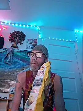 Snapshot of Undercover_Pornstar chatting on 4, 3, 2026 Undercover Pornstar online show from 4, 3, 2026