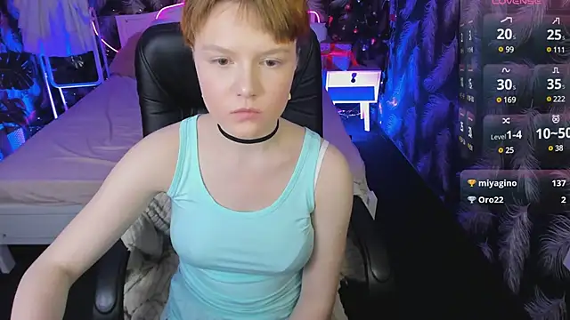 DreamyLuna online show from 4, 1, 2025