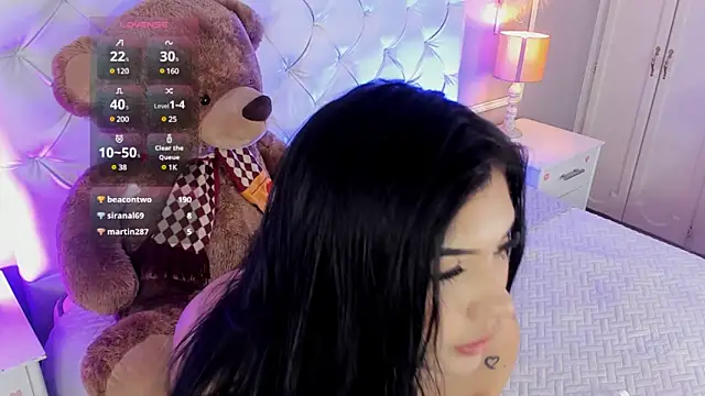 Snapshot of scarlet_hill chatting on 11, 12, 2024 scarlet hill online show from 11, 12, 2024