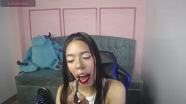 stephania t online show from 7, 3, 2025