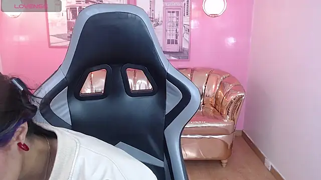 stephania t online show from 4, 12, 2025