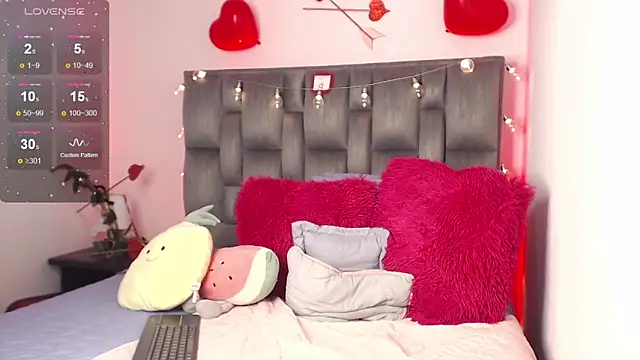 julz 03 online show from 1, 3, 2025