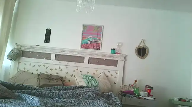 Snapshot of italianlatindream chatting on 9, 12, 2024 italianlatindream online show from 9, 12, 2024