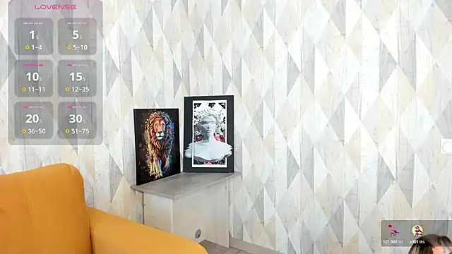 Snapshot of Michelle_Blond chatting on 24, 1, 2025 Michelle Blond online show from 24, 1, 2025