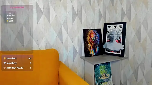 Snapshot of Michelle_Blond chatting on 11, 2, 2025 Michelle Blond online show from 11, 2, 2025