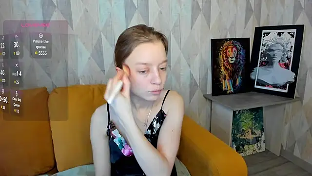 Snapshot of Michelle_Blond chatting on 18, 2, 2025 Michelle Blond online show from 18, 2, 2025