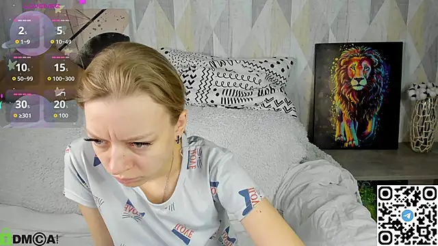 Snapshot of Michelle_Blond chatting on 3, 10, 2025 Michelle Blond online show from 3, 10, 2025