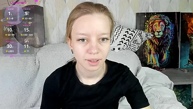 Snapshot of Michelle_Blond chatting on 15, 10, 2025 Michelle Blond online show from 15, 10, 2025