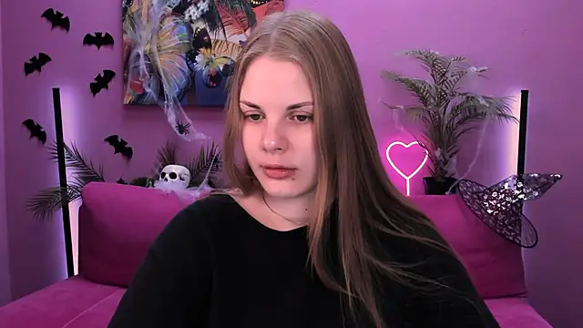 holy kitty online show from 10, 11, 2025