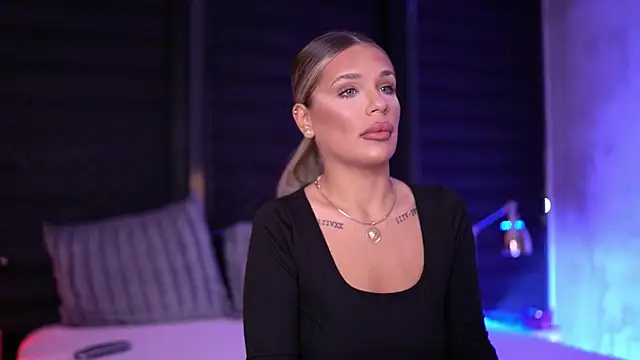 Candy Ivy online show from 9, 3, 2025