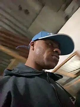 Snapshot of ElNegroRony chatting on 31, 12, 2024 ElNegroRony online show from 31, 12, 2024