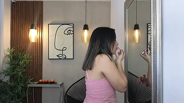 Sharlotte Milk online show from 25, 11, 2025