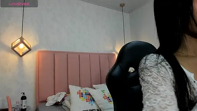 Snapshot of MAYROBERTSS chatting on 16, 1, 2025 MAYROBERTSS online show from 16, 1, 2025