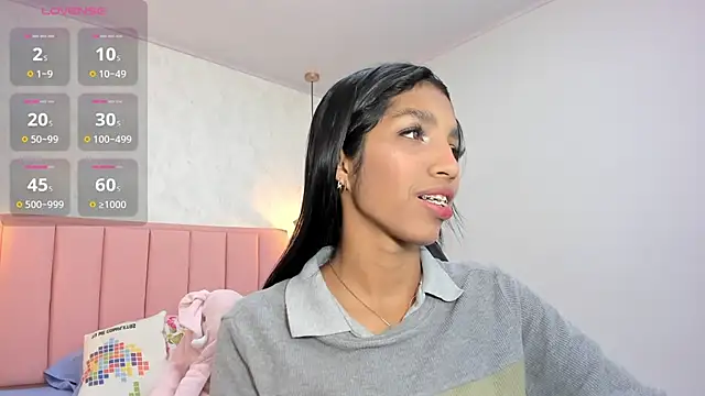 Snapshot of MAYROBERTSS chatting on 14, 3, 2025 MAYROBERTSS online show from 14, 3, 2025