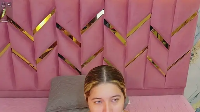 collegepawglovedaddy online show from 11, 4, 2026