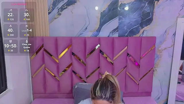 collegepawglovedaddy online show from 21, 4, 2026