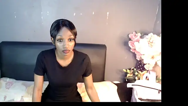 Snapshot of Ebonypreciousx chatting on 22, 10, 2025 Ebonypreciousx online show from 22, 10, 2025