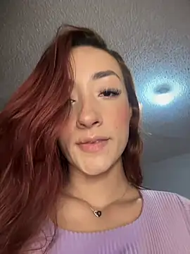 Snapshot of ariiel_ chatting on 5, 1, 2025 ariiel online show from 5, 1, 2025