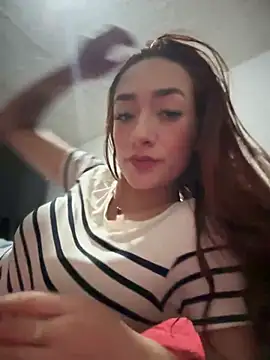 Snapshot of ariiel_ chatting on 24, 1, 2025 ariiel online show from 24, 1, 2025