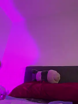 Snapshot of ariiel_ chatting on 2, 3, 2025 ariiel online show from 2, 3, 2025