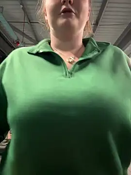 BustyBonnieUK online show from 20, 1, 2025