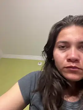 aurora divine online show from 4, 3, 2026