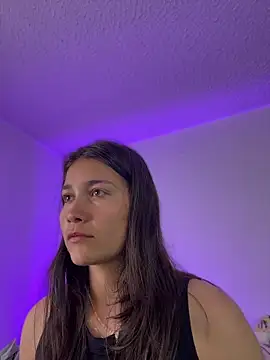 aurora divine online show from 14, 4, 2026