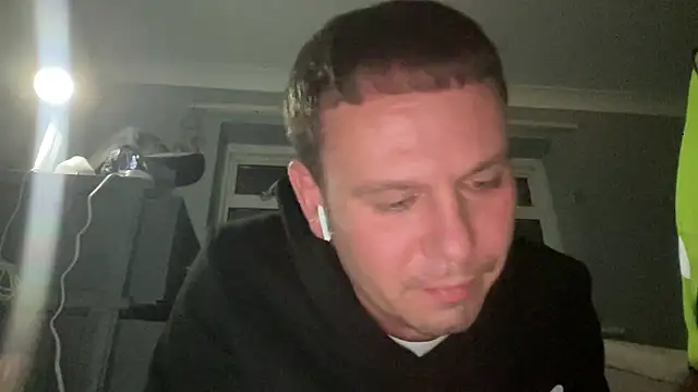 Snapshot of GotItGoin chatting on 5, 10, 2025 GotItGoin online show from 5, 10, 2025