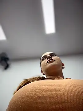 Snapshot of vivicolibri chatting on 16, 2, 2026 vivicolibri online show from 16, 2, 2026