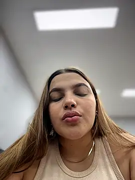 Snapshot of vivicolibri chatting on 27, 2, 2026 vivicolibri online show from 27, 2, 2026