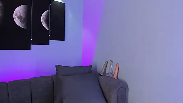 maddy walker online show from 22, 2, 2025