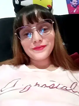 Snapshot of Lucyy-hess chatting on 4, 2, 2025 Lucyy-hess online show from 4, 2, 2025