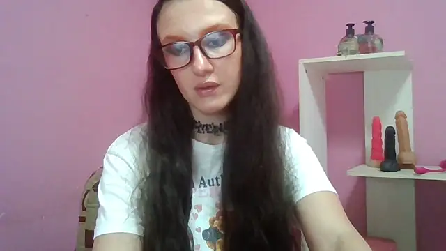 Snapshot of LolaBoobs chatting on 2, 5, 2026 LolaBoobs online show from 2, 5, 2026