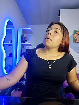 Caro kitty- online show from 17, 9, 2025