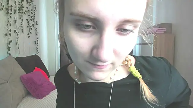 Miss Elsa  online show from 12, 2, 2025