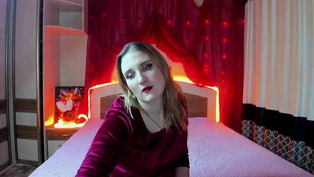 Snapshot of Miss_Elsa_ chatting on 14, 12, 2025 Miss Elsa online show from 14, 12, 2025