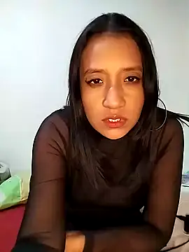 Snapshot of cami_victoria chatting on 23, 1, 2025 cami victoria online show from 23, 1, 2025