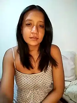 Snapshot of cami_victoria chatting on 8, 2, 2025 cami victoria online show from 8, 2, 2025