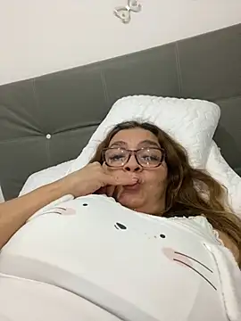 AntonellaAlondra4 online show from 2, 3, 2025