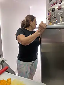 AntonellaAlondra4 online show from 19, 3, 2025