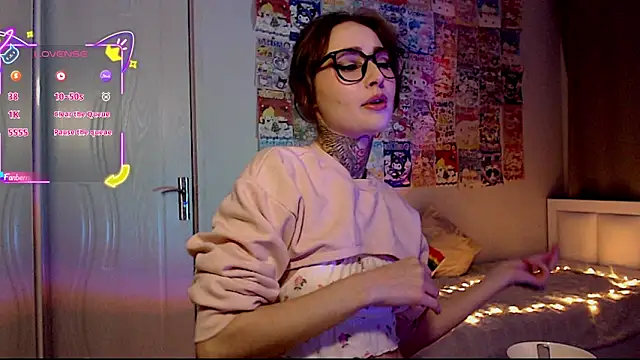 Snapshot of Milky_way_UwU chatting on 23, 11, 2025 Milky way UwU online show from 23, 11, 2025