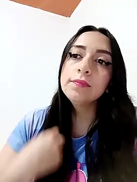 Snapshot of AlondraMendez chatting on 2, 10, 2025 AlondraMendez online show from 2, 10, 2025